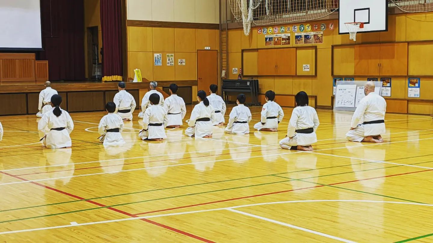Japan Karate Association Gyōda 🇯🇵
- Training mit Nishimura Shihan -