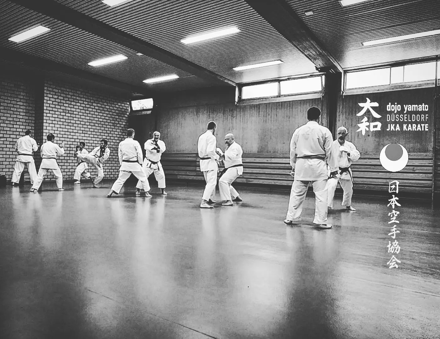 Kumite Training - Dojo Yamato Düsseldorf e.V.🥋
.
.
.
.
.
.
.
#karate #training #fun #jka #djkb #kihon #kata #kumite #düsseldorf #duesseldorf #japan #sport #sportmotivation #shotokan #traditional #nrw #yamatoduesseldorf #fitness #fitnessmotivation #jkaKarate #jkakaratedo #neuss #ratingen #hilden #leverkusen #kaarst #selbstbstbewusstsein #selbstvertrauen